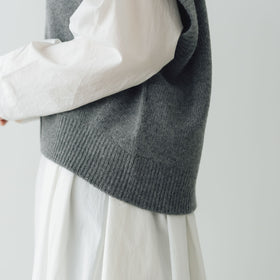 nicholson & nicholson ニットベスト ZOE
