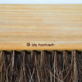 【SALE】 CINQ Iris Hantverk テーブルブラシ