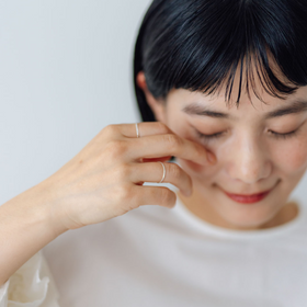 薬指:muimaur pale ring シルバー