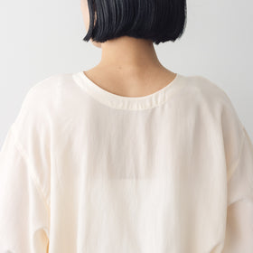 【SALE】 KURASUKOTO Atelier Wardrobe 大人のキュプラ混ブラウス