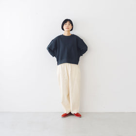 くらすこと +to バランス上手な、大人の定番スウェット