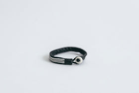 jitsu サーミブレスレット ブラック 0.8cm