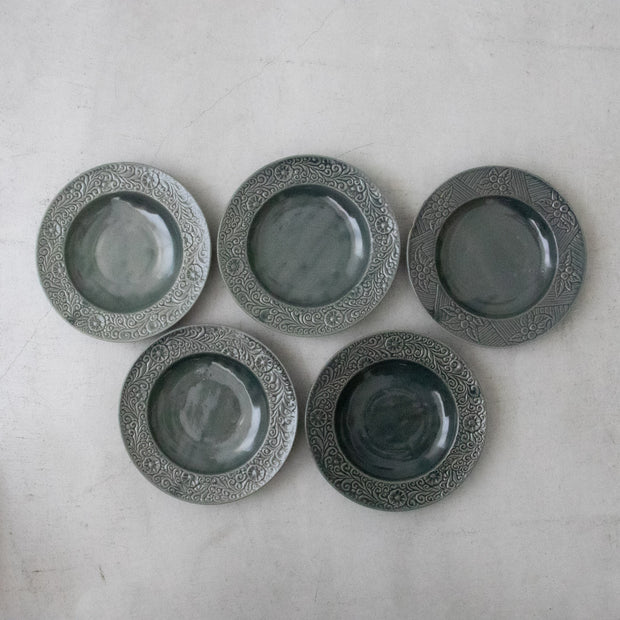 A（黒）