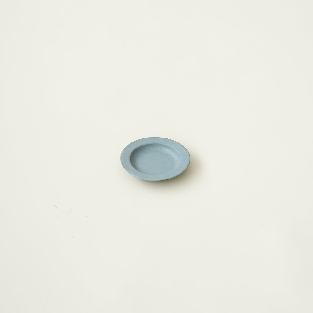 yumiko iihoshi porcelain unjour plate smoke blue