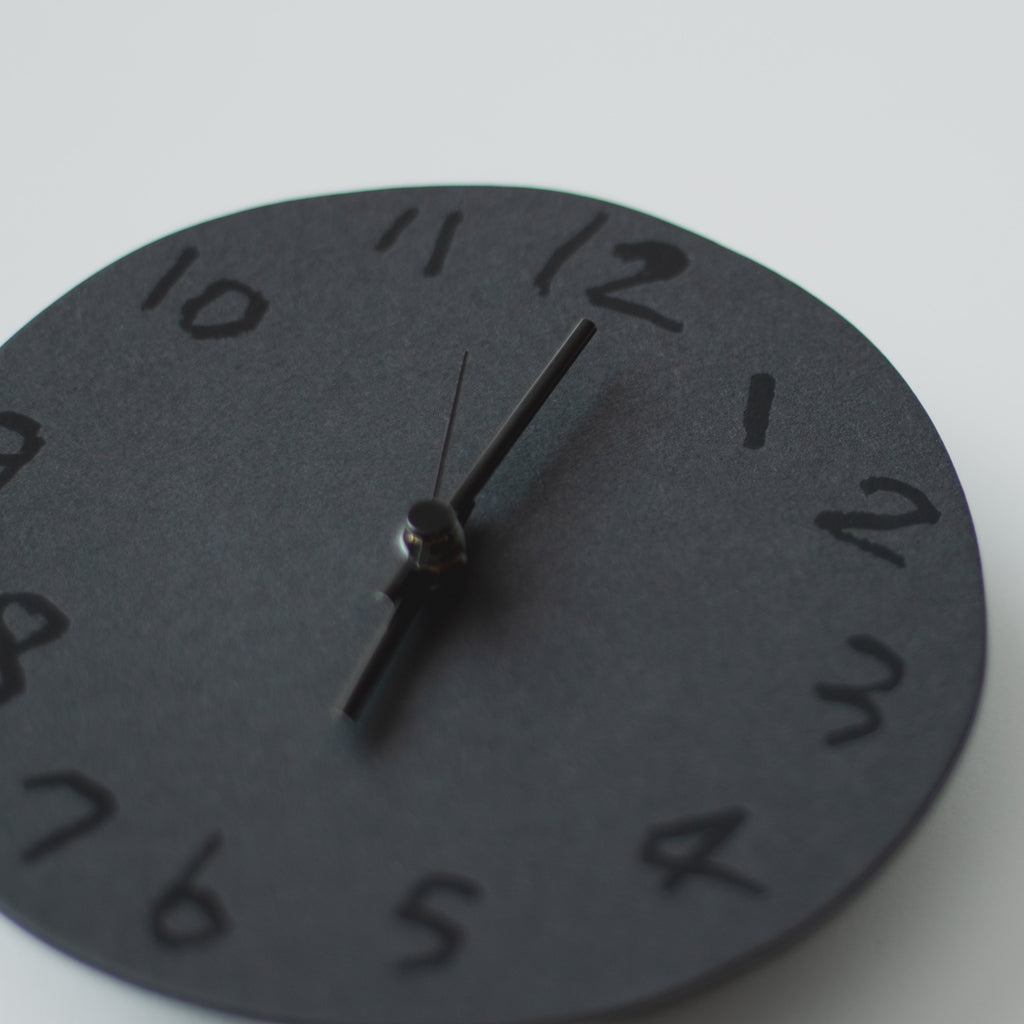 ' Spot ' wall clock Yuki MIKAMI × 岩㟢紙器