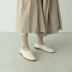 【SALE】 くらすこと さらっとなめらかリネンソックス