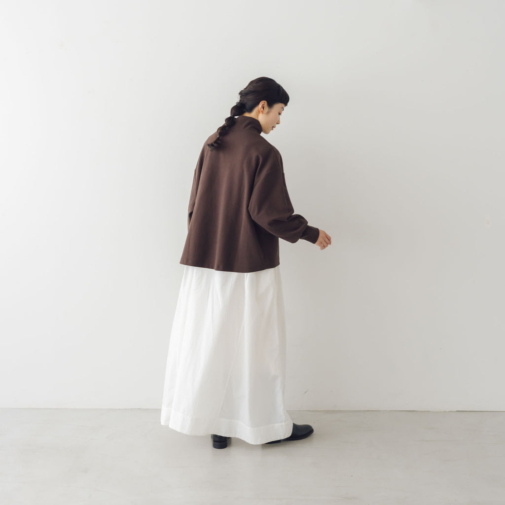くらすこと ＋to　大人の定番、ハイネックプルオーバー