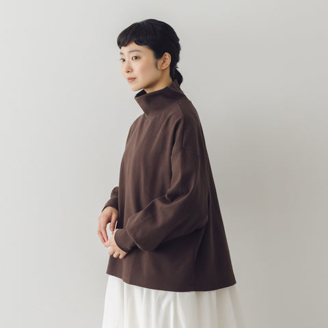 くらすこと ＋to　大人の定番、ハイネックプルオーバー
