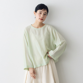 【SALE】 KURASUKOTO Atelier Wardrobe 大人のキュプラ混ブラウス