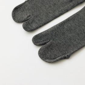 Yoli Tabi socks