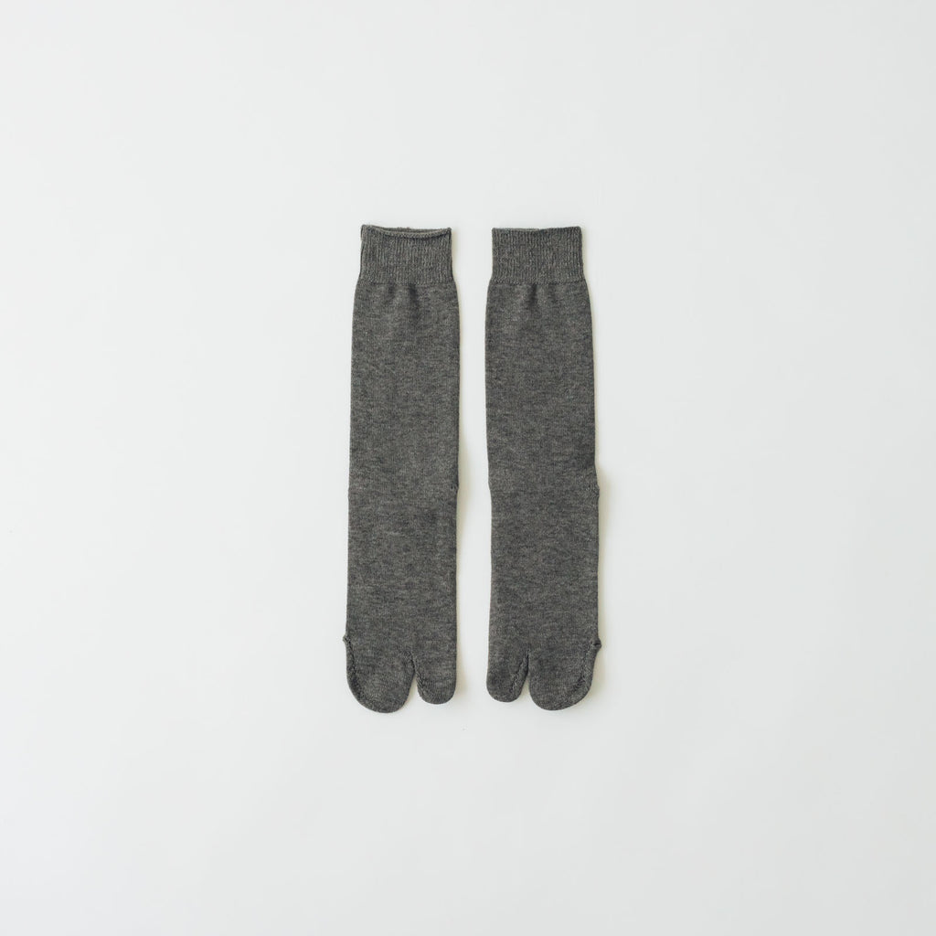 Yoli Tabi socks