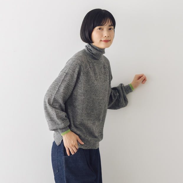 atelier naruse ウールタートルネックニットセーター