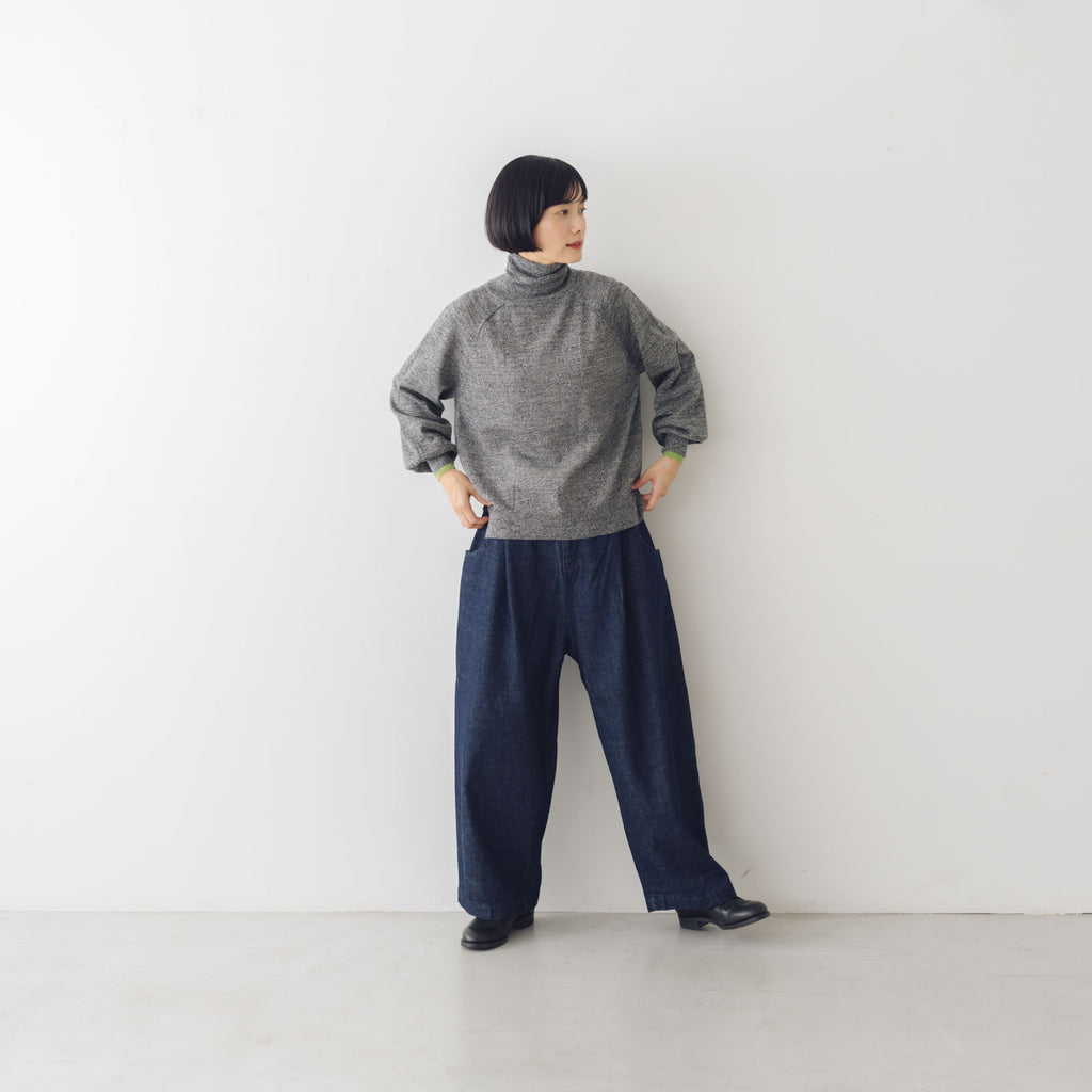 atelier naruse ウールタートルネックニットセーター