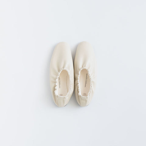 BEAUTIFUL SHOES BALLET SHOES